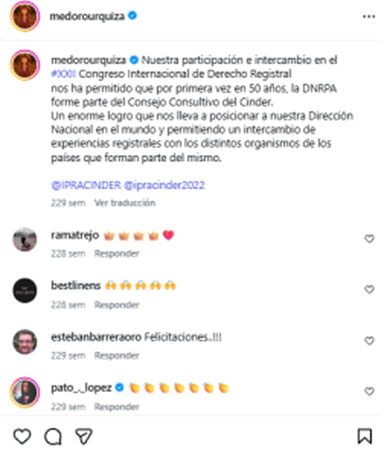 Texto de la publicación de mayo de 2022: un solo bloque en plural institucional, con las menciones al pie.